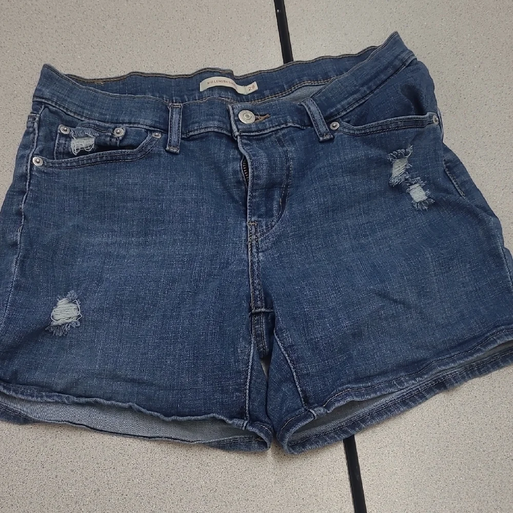 Levi Strauss Blue Mid Length Denim Women's Shorts Size 29